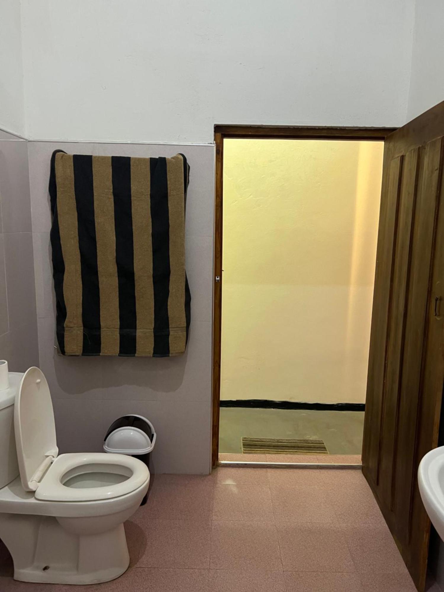 Eagle Resort Arugambay Arugam Bay Bagian luar foto